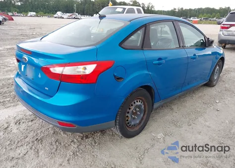 2012 Ford Focus Se z USA, uszkodzony, nr VIN 1FAHP3F28CL340918